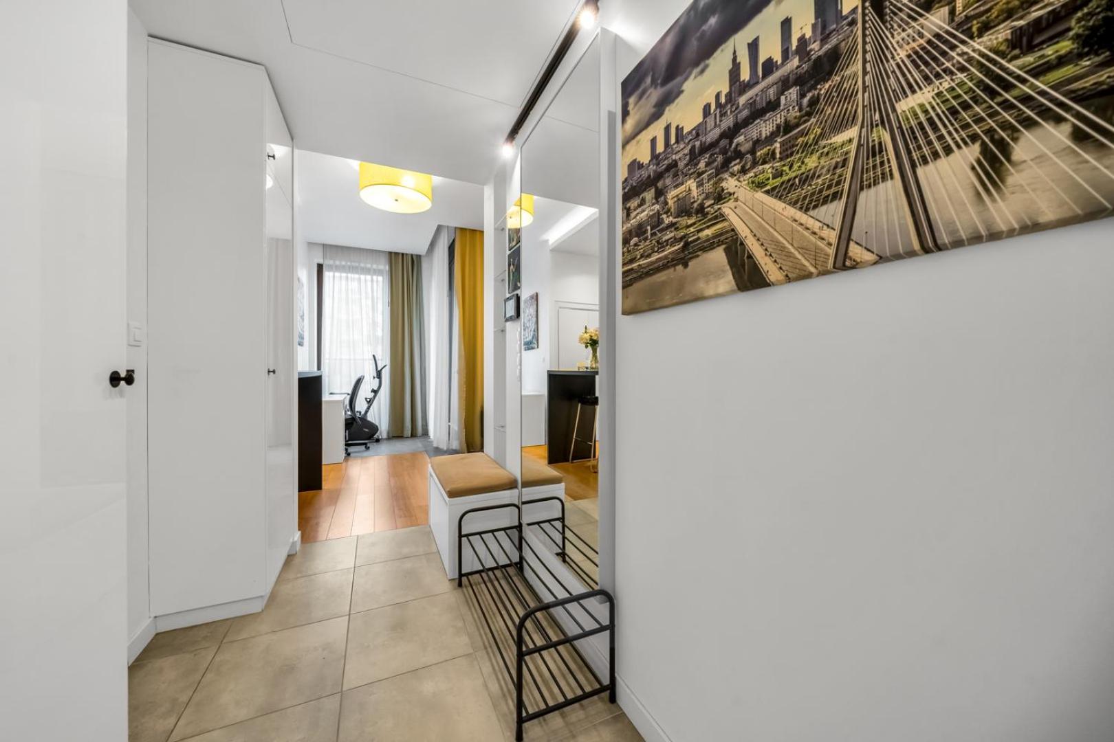 Apartament Downtown - Terrace, Location - By Rentujemy *
