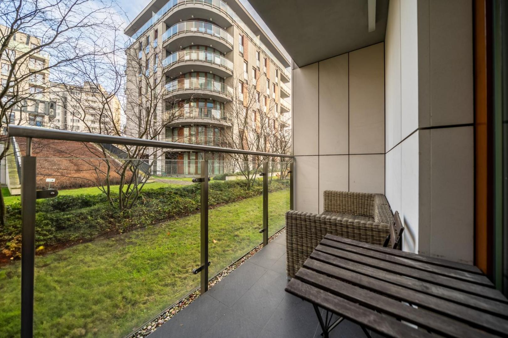 Apartament Downtown - Terrace, Location - By Rentujemy